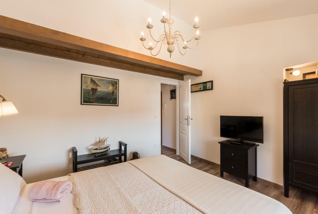 Skipper Suites Novigrad Istria Exterior foto